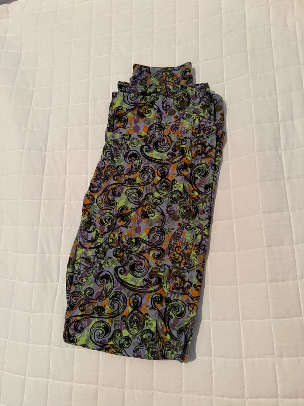 LuLaRoe Swirl-Print Leggings in Purple, Green & Orange